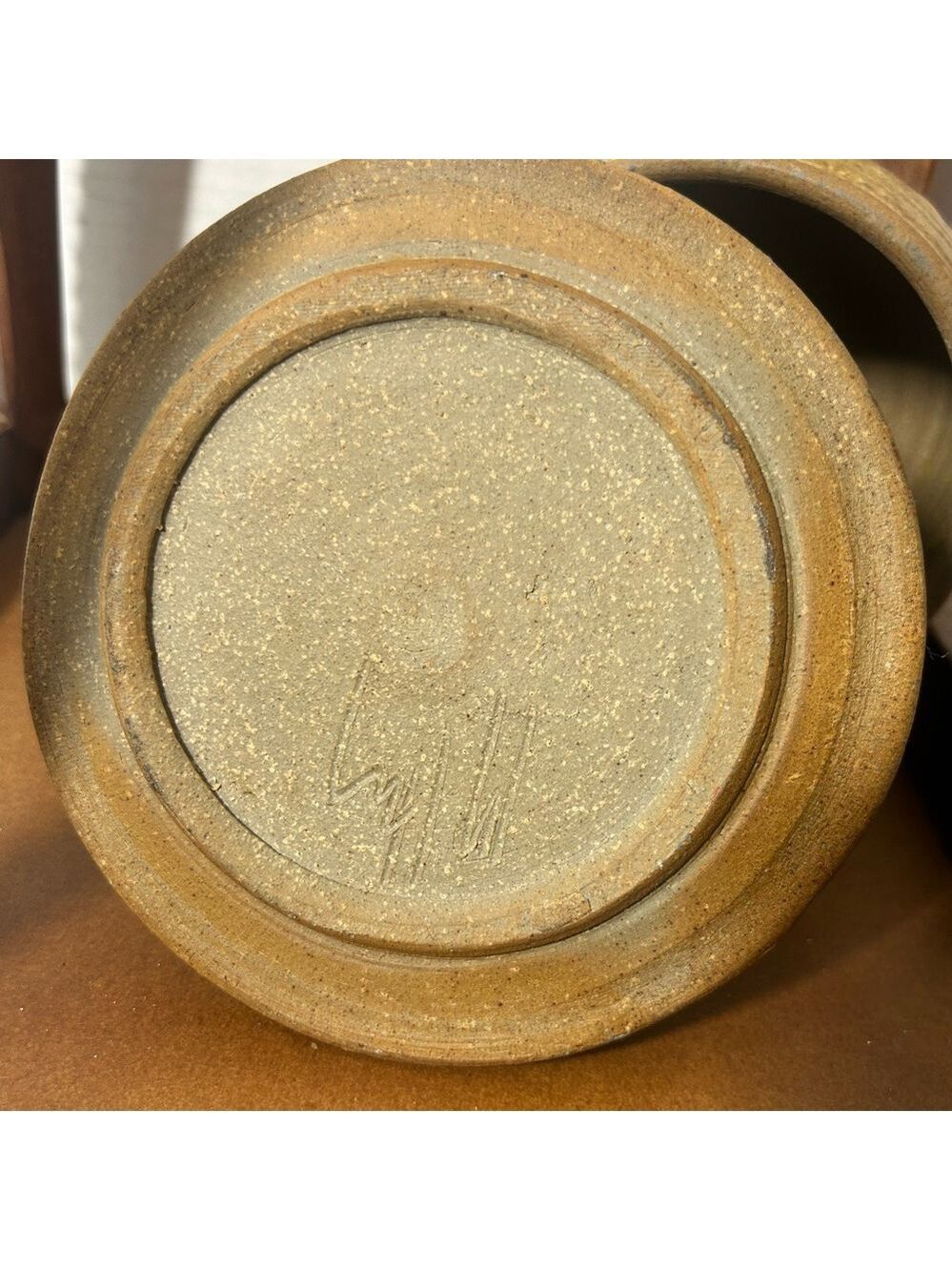 Studio Art Pottery Large Rustic Ceramic Butter Bell Saucer Signed by Artist - Picture 6 of 6